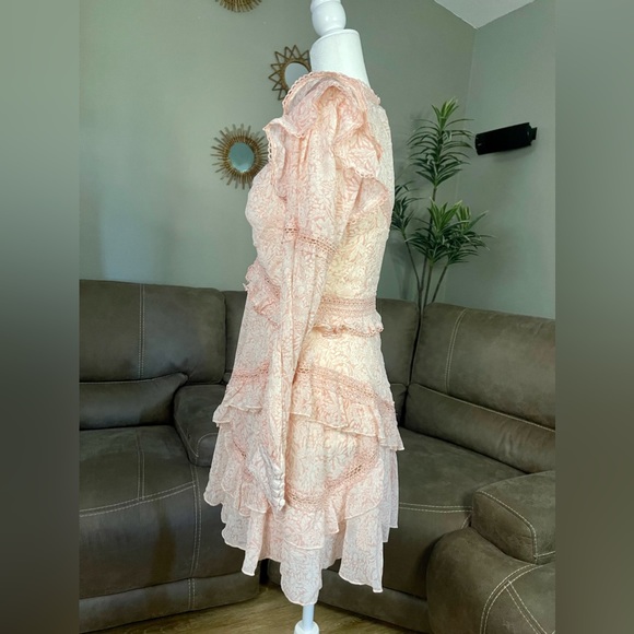 GORGEOUS NWT Floral Tiered Ruffle Dress Vici Exclusive x Fate Sz M Medium - Picture 9 of 14